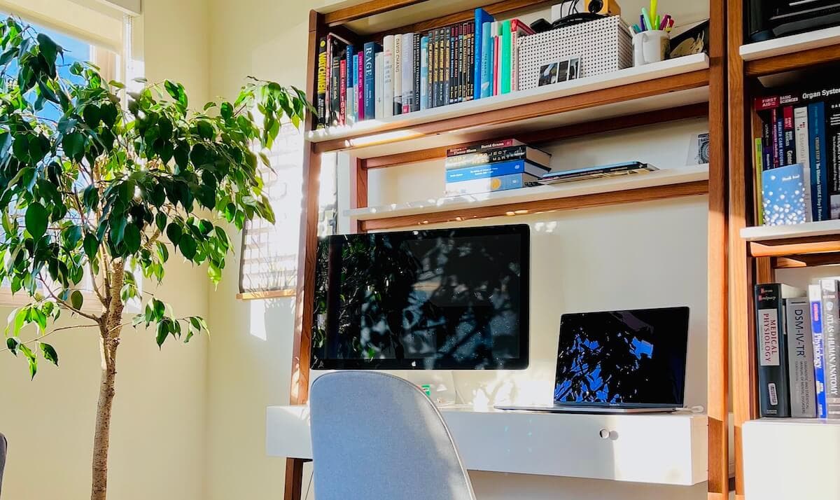 Photograph of my desk.