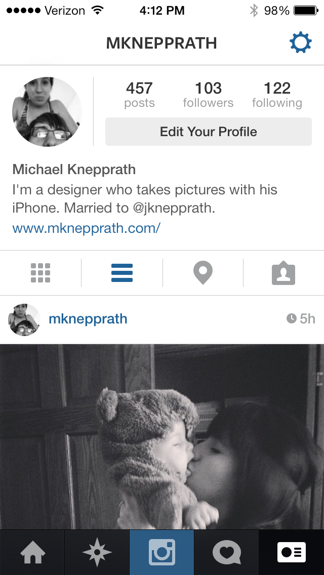 Screenshot of Instagram's redesign for iOS 7
